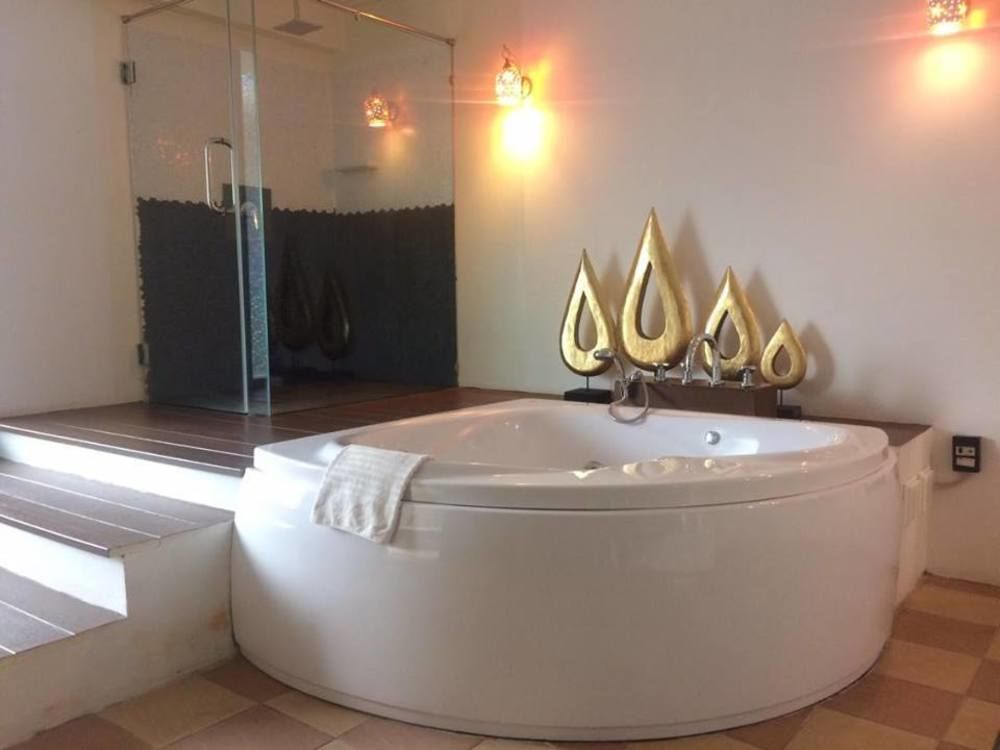 Vana Wellness Resort Nong Khai Bagian luar foto