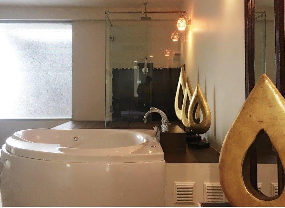Vana Wellness Resort Nong Khai Bagian luar foto