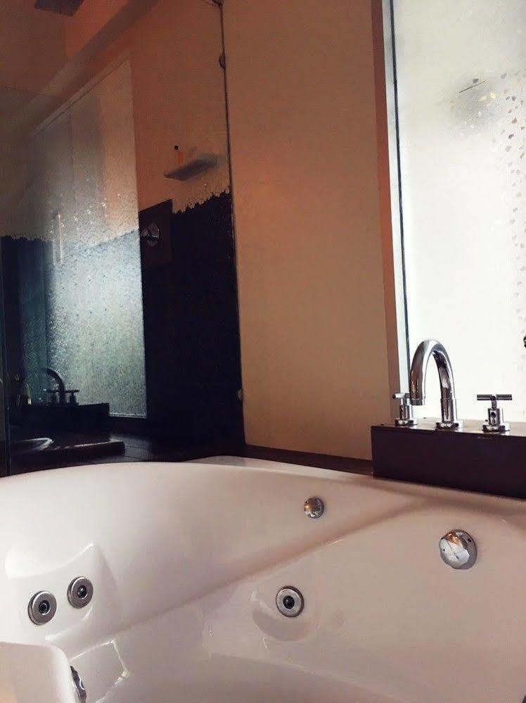 Vana Wellness Resort Nong Khai Bagian luar foto